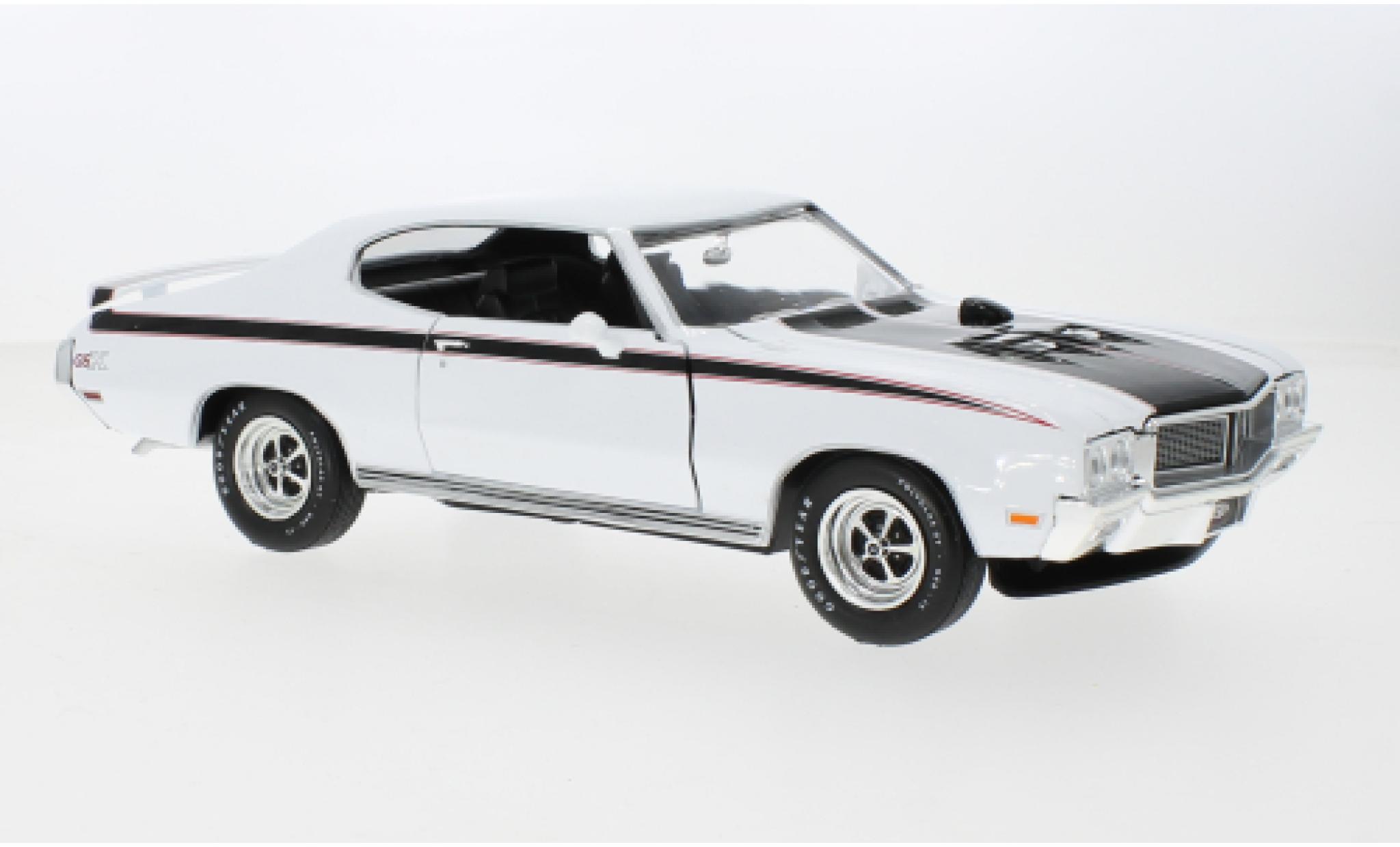Buick GS 1/18 Auto World X wit 1970 1:18 modelauto