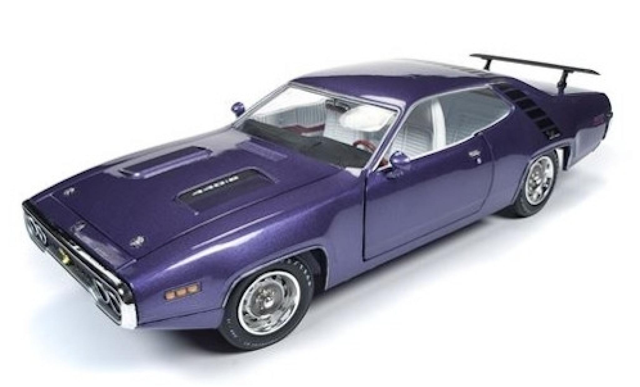 Plymouth Road Runner 1/18 Auto World metallic lila 1971 modelauto