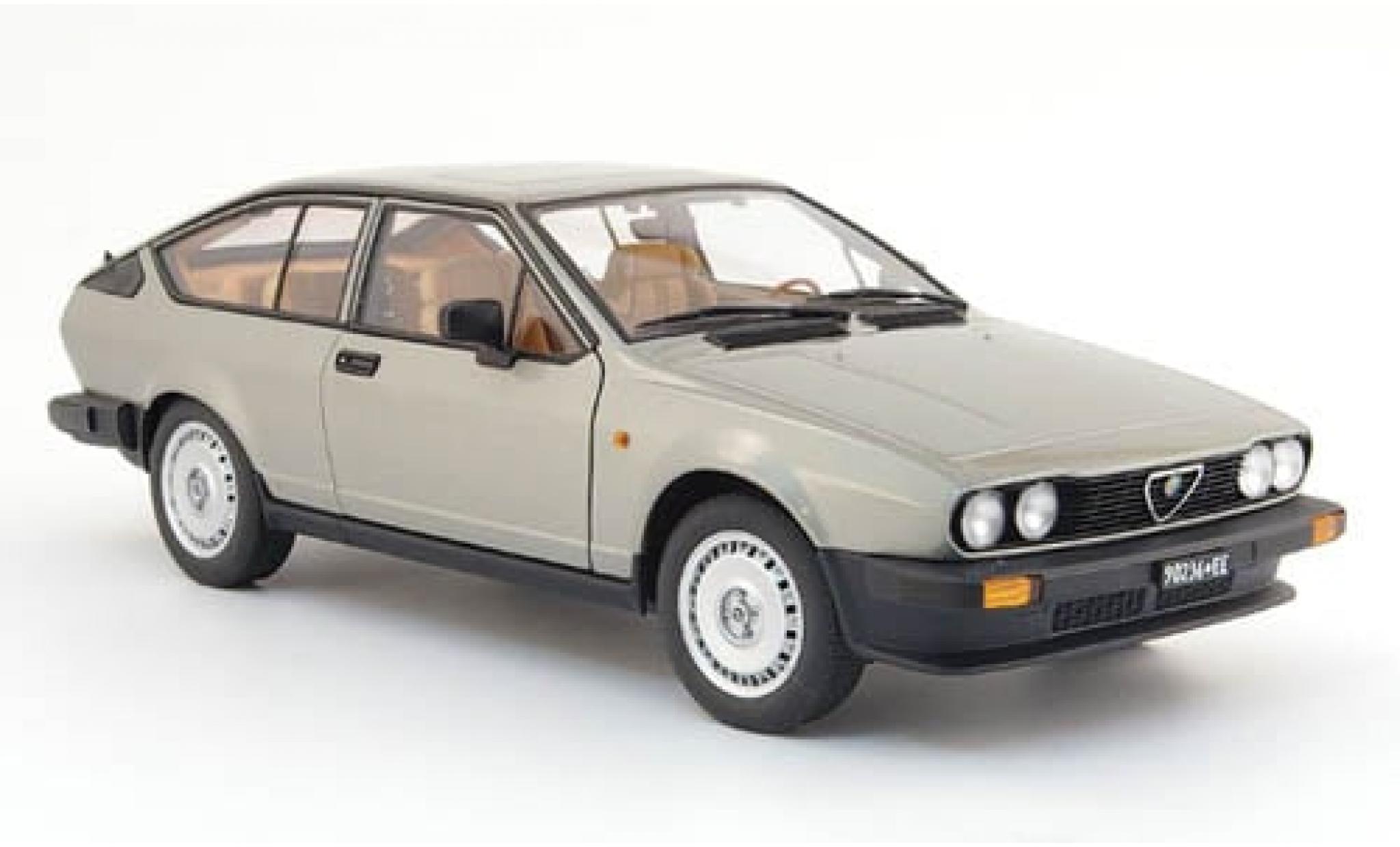 Alfa Romeo Alfetta 1/18 AUTOart GTV 2.0 metallic grijs 1980 1:18 modelauto