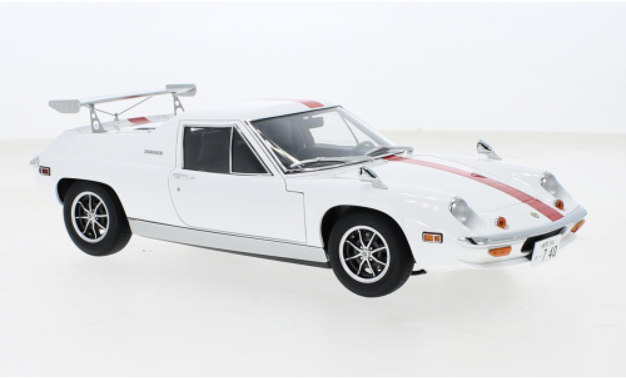Lotus Europa 1/18 AUTOart Special wit The Circuit Wolf modelauto