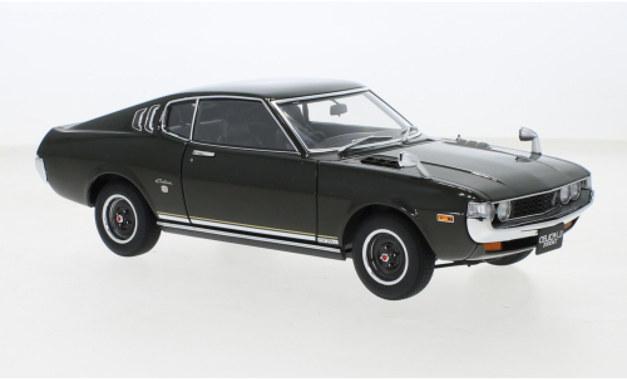 Toyota Celica 1/18 AUTOart Liftback 2000GT (RA25) groen 1973 modelauto