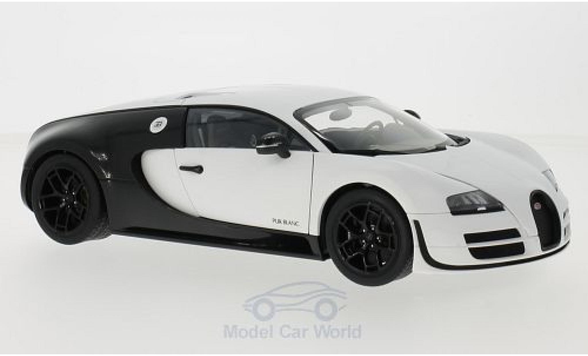 Bugatti Veyron 1/18 AUTOart 16.4 Super Sport matt-wit/carbon 2012 ohne Vitrine modelauto