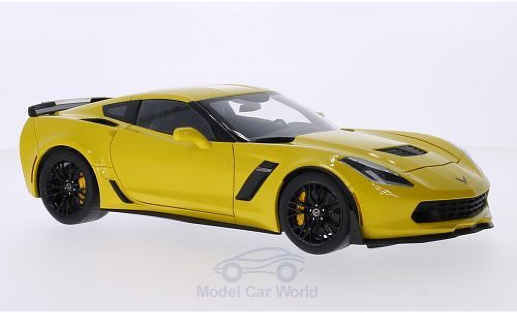 Chevrolet Corvette C7 1/18 AUTOart (C7) Z06 geel 2014 modelauto