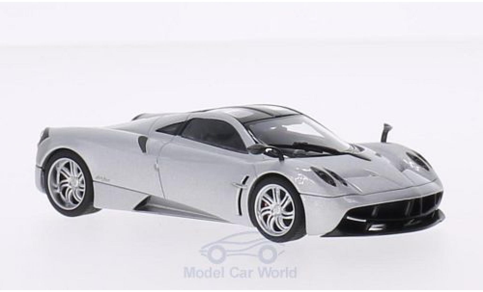 Pagani Huayra 1/43 AUTOart grijs 2011 modelauto