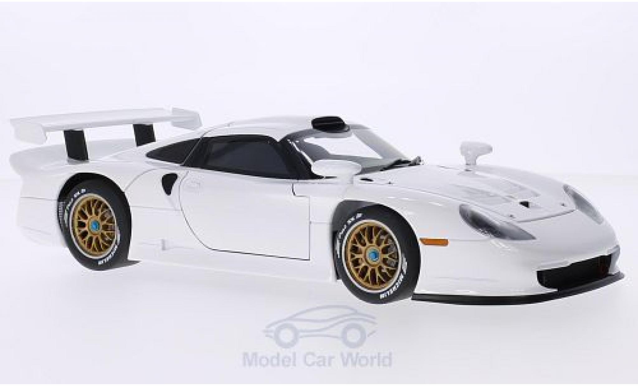 Porsche 996 SC 1/18 AUTOart 911 GTI wit 1997 Plain Body Version modelauto