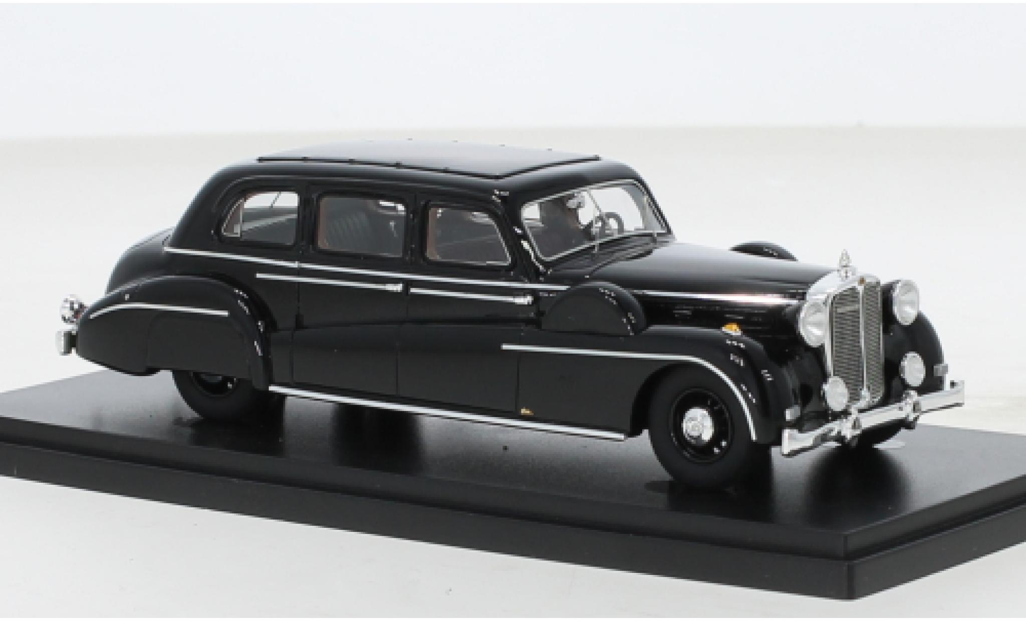 Maybach SW 1/43 AutoCult 38/42 Pullman-Sedan Spohn zwart 1940 modelauto
