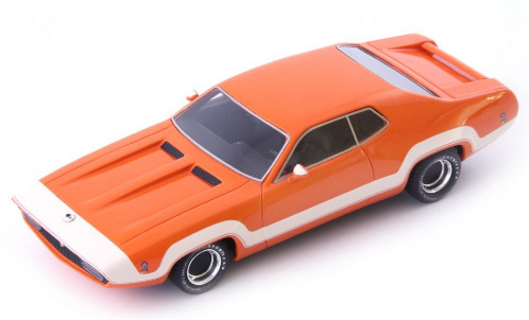 Plymouth Road Runner 1/43 AutoCult Rapid Transit oranje/Dekor 1971 modelauto