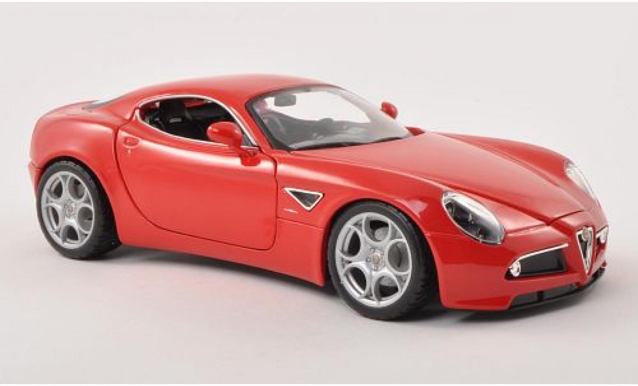 Alfa Romeo 8C 1/18 Burago Competizione rood 2007 modelauto