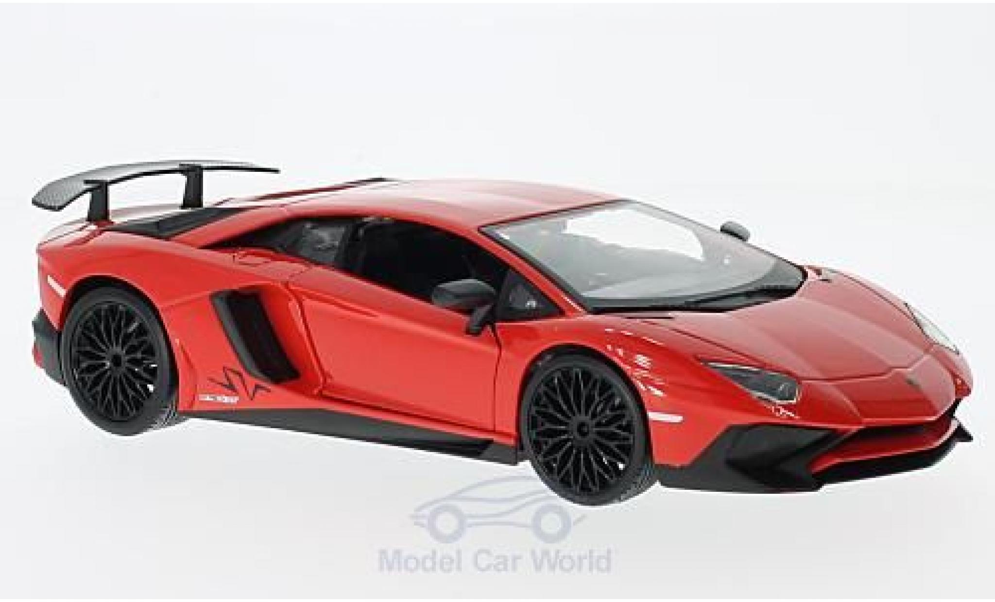 Lamborghini Aventador 1/24 Burago LP750-4 SV rood modelauto
