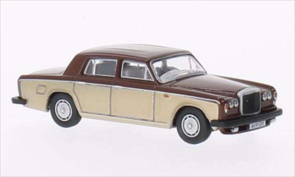 Bentley T2 1/76 Oxford Saloon bruin/metallic beige RHD modelauto