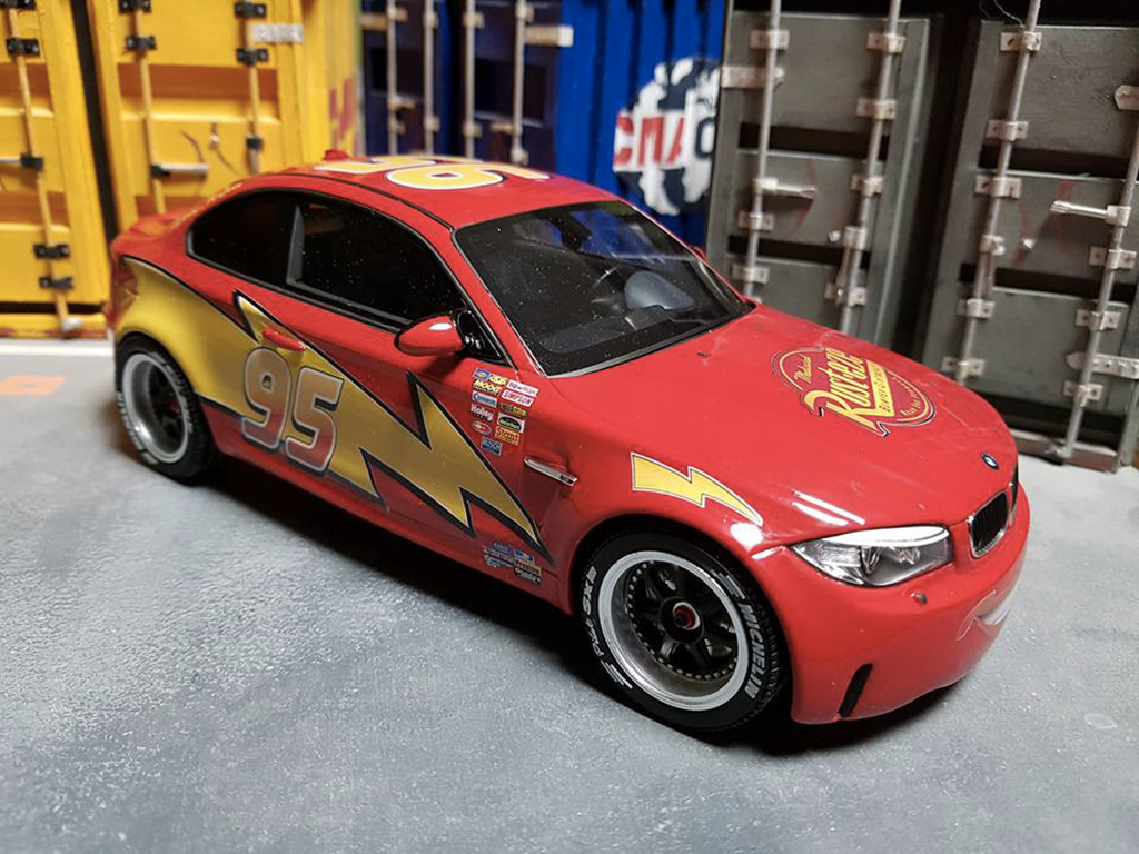 Bmw 1M 1/18 GT Spirit Flash McQueen modelauto