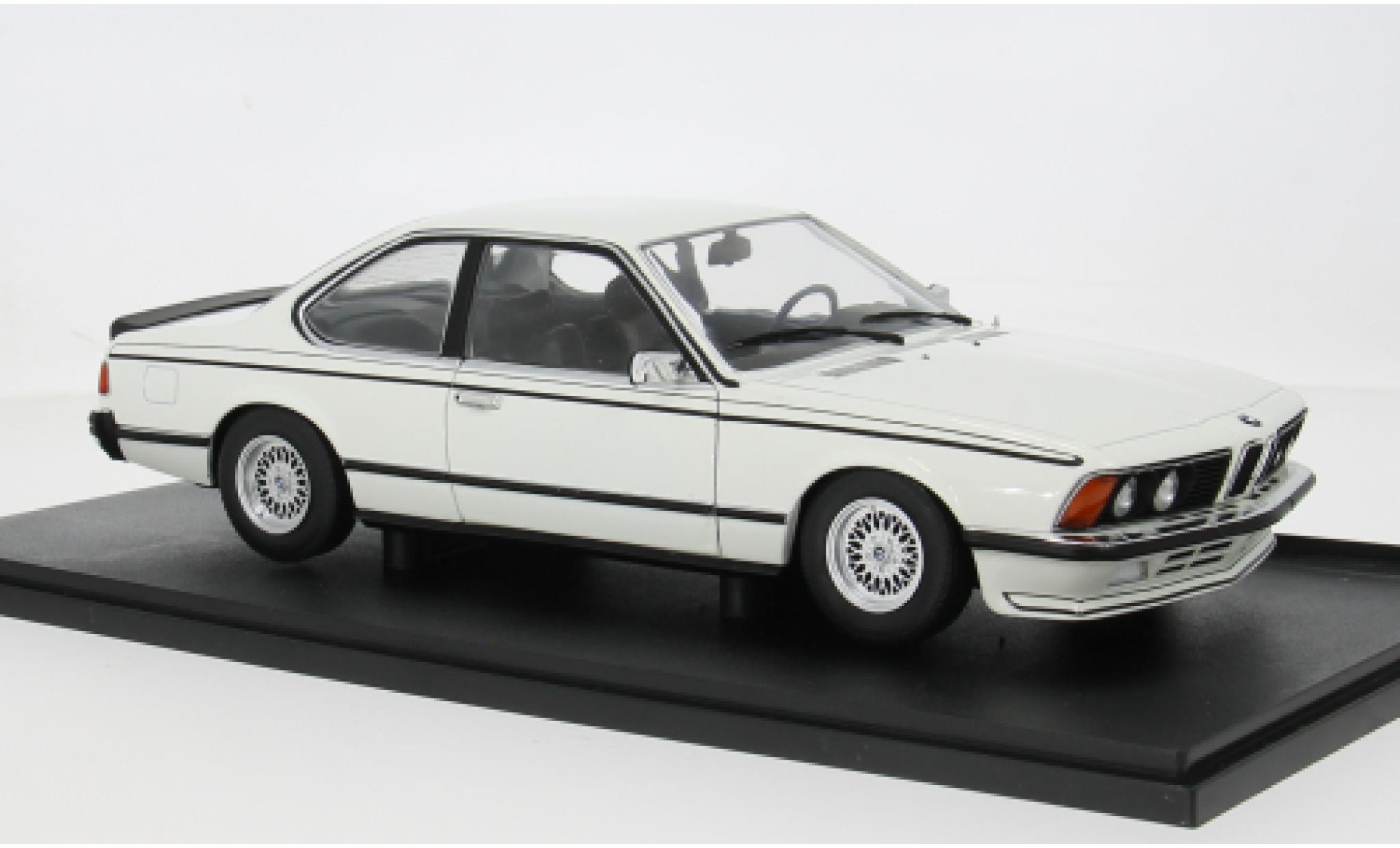 Bmw 635 1/18 Solido (E24) CSi wit 1:18 modelauto