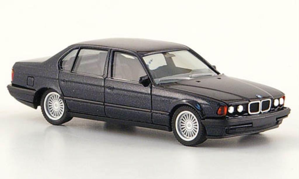 Bmw 750 F02 1/87 Herpa F02 iL zwart High-Tech modelauto