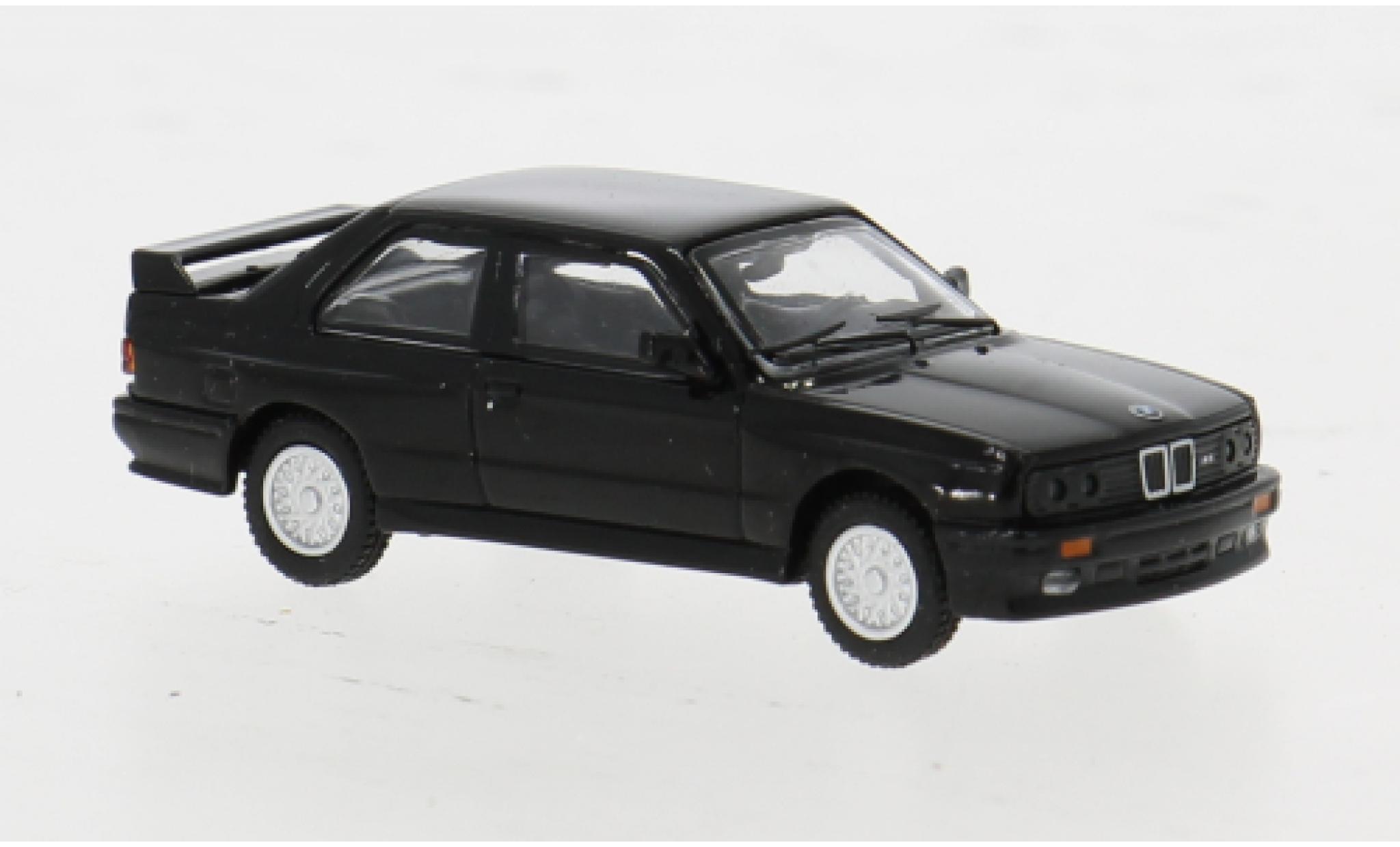 Bmw M3 1/87 Minichamps (E30) zwart 1:87 modelauto