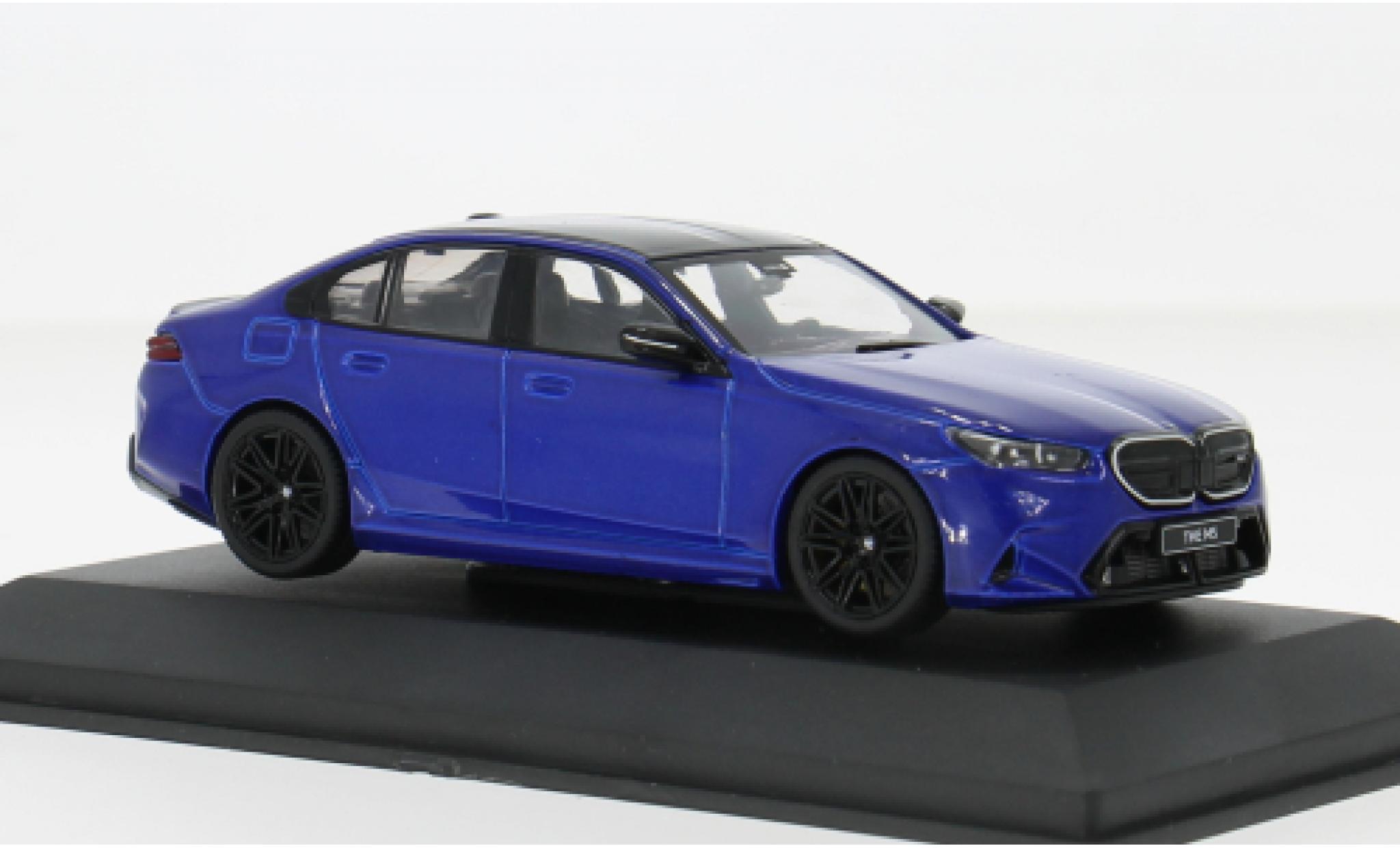 Bmw M5 1/43 Solido (G90) blauw 1:43 modelauto