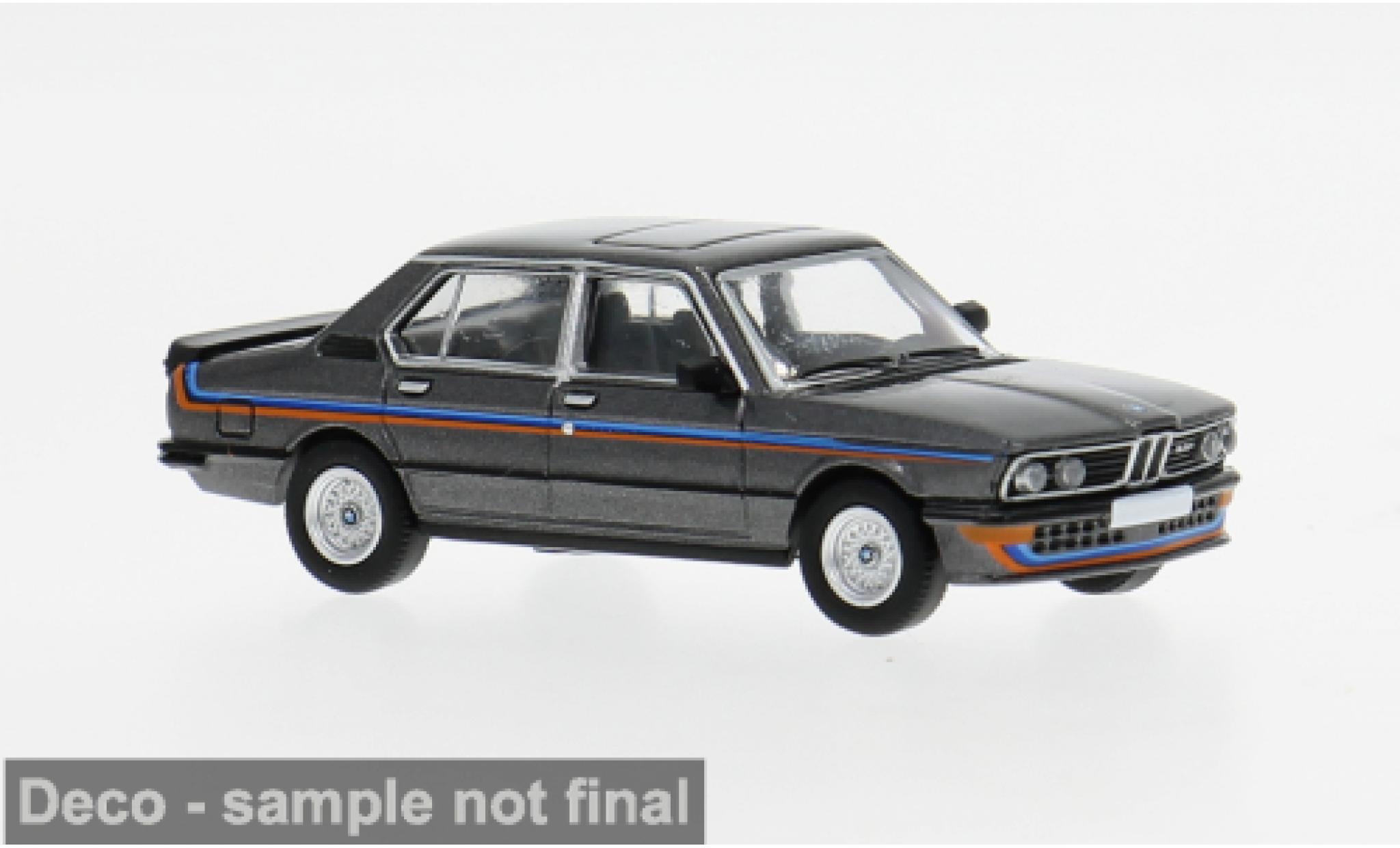 Bmw M535 1/87 PCX87 i (E12) grijs/Dekor 1980 1:87 modelauto