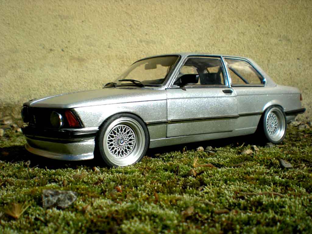 Bmw 323 tuning e21 swap moteur bmw 653m german look 1977 1/18 Autoart