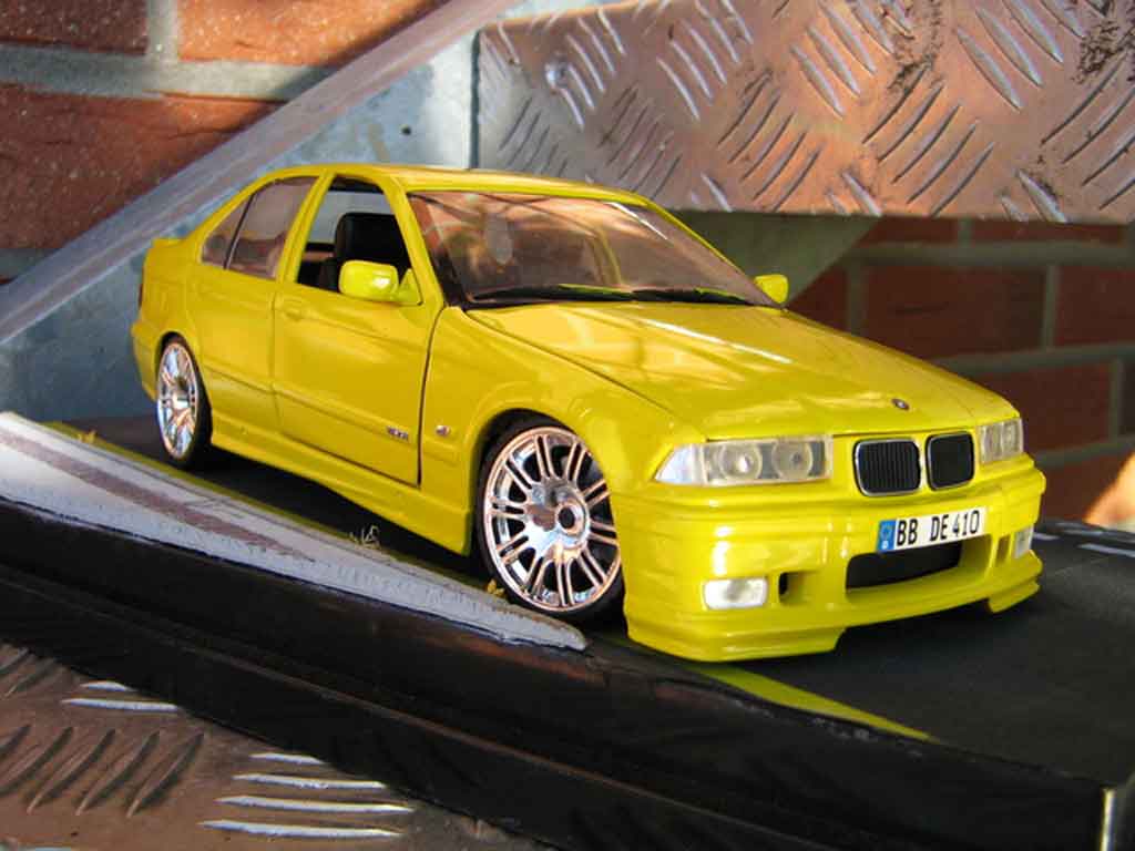 Bmw M3 GTR E36 sedan rtr geel carlux jantes m3 1/18 Ut Models