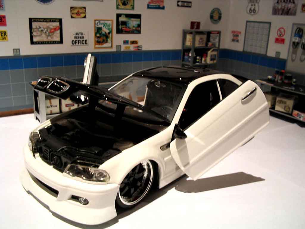 Bmw M3 ac schnitzer E46 zwart & white 1/18 Jada Toys