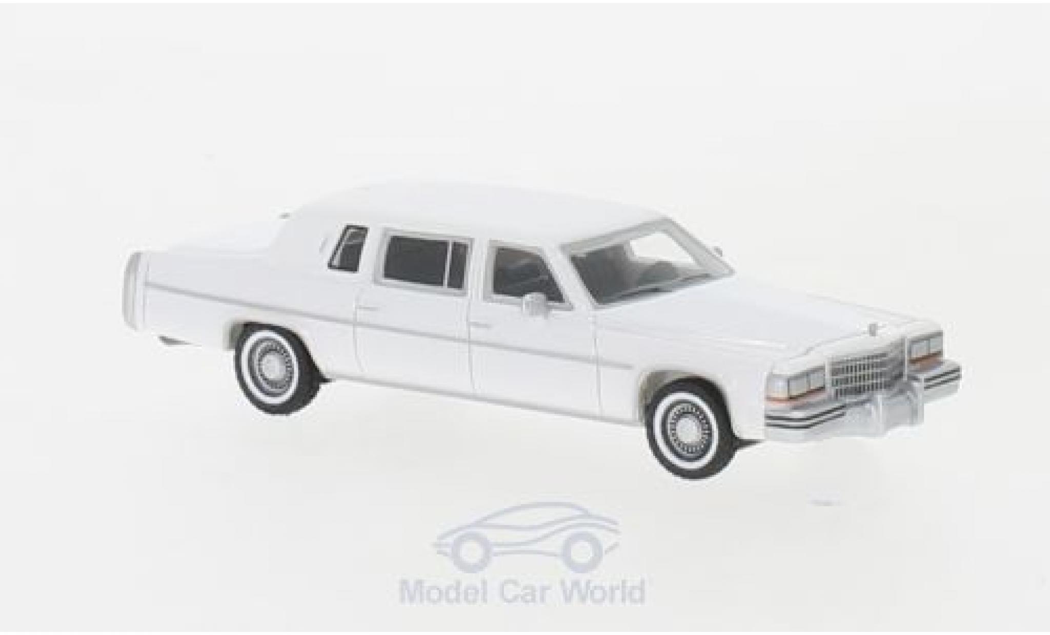 Cadillac Fleetwood 1/87 BoS Models Formal Sedan wit 1980 modelauto