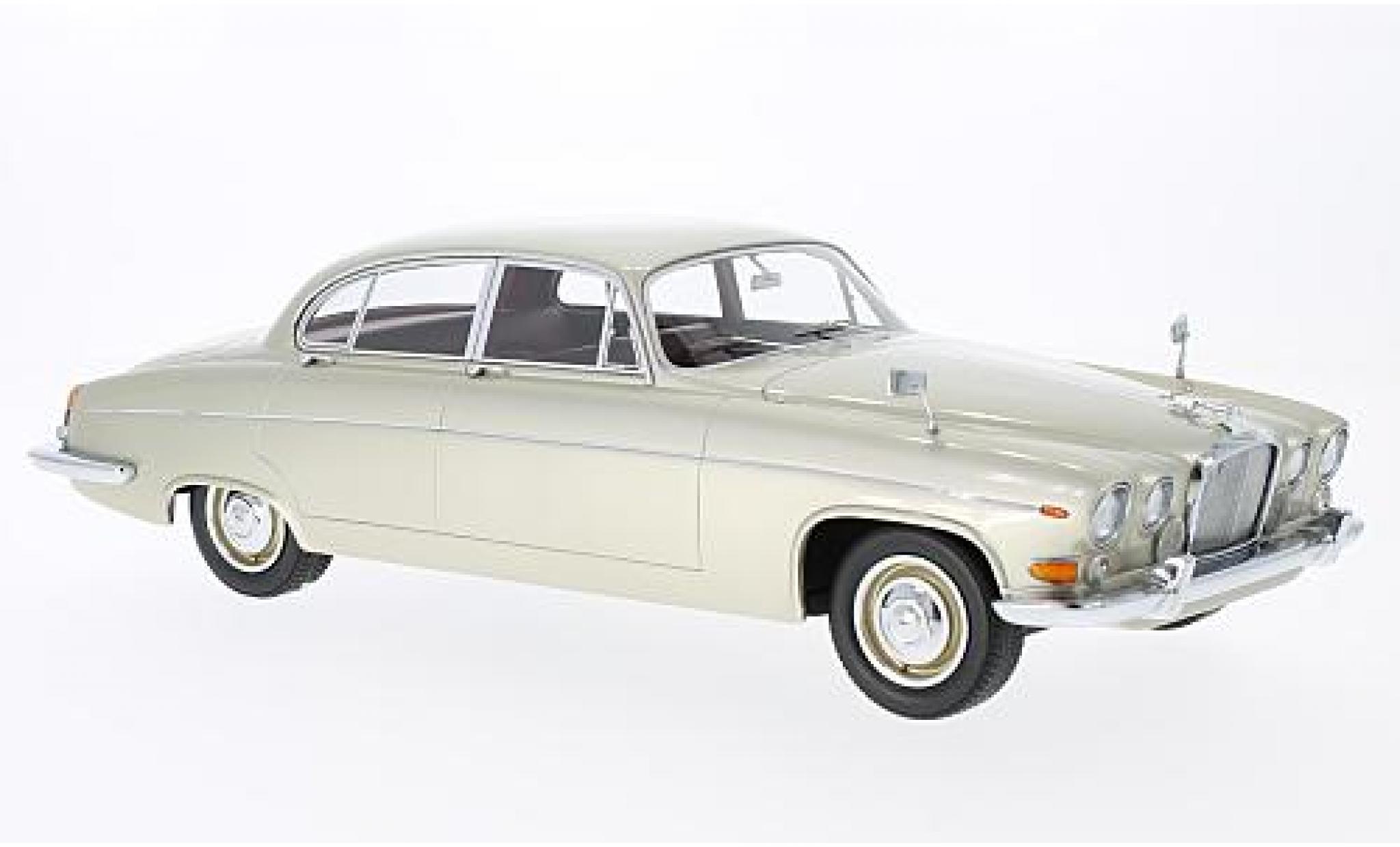 Jaguar 420 1/18 BoS Models G (Mark X) metallic beige RHD 1966 sans Vitrine modelauto