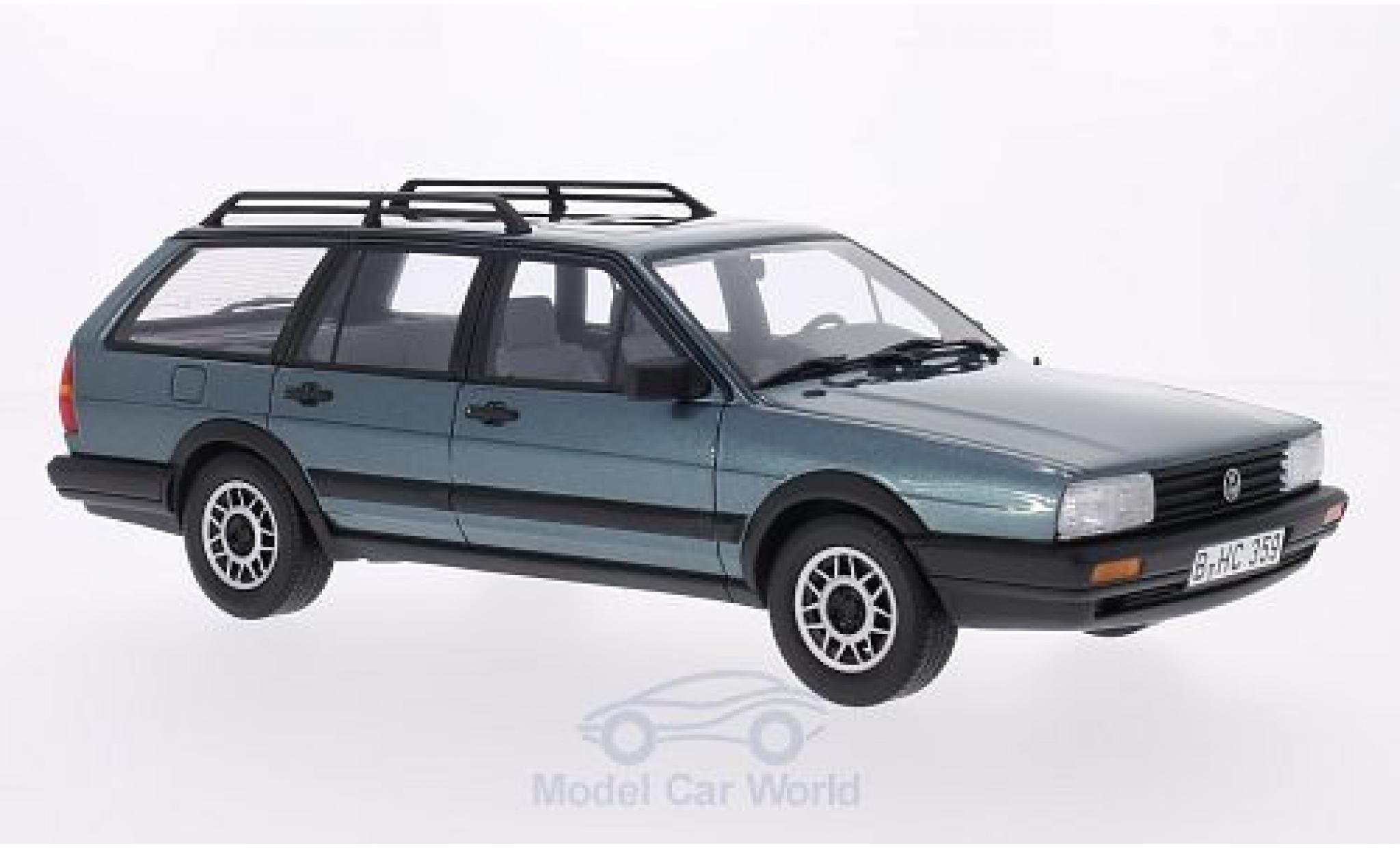 Volkswagen Passat 1/18 BoS Models Variant GT Syncro (B2) metallic blauw 1987 modelauto
