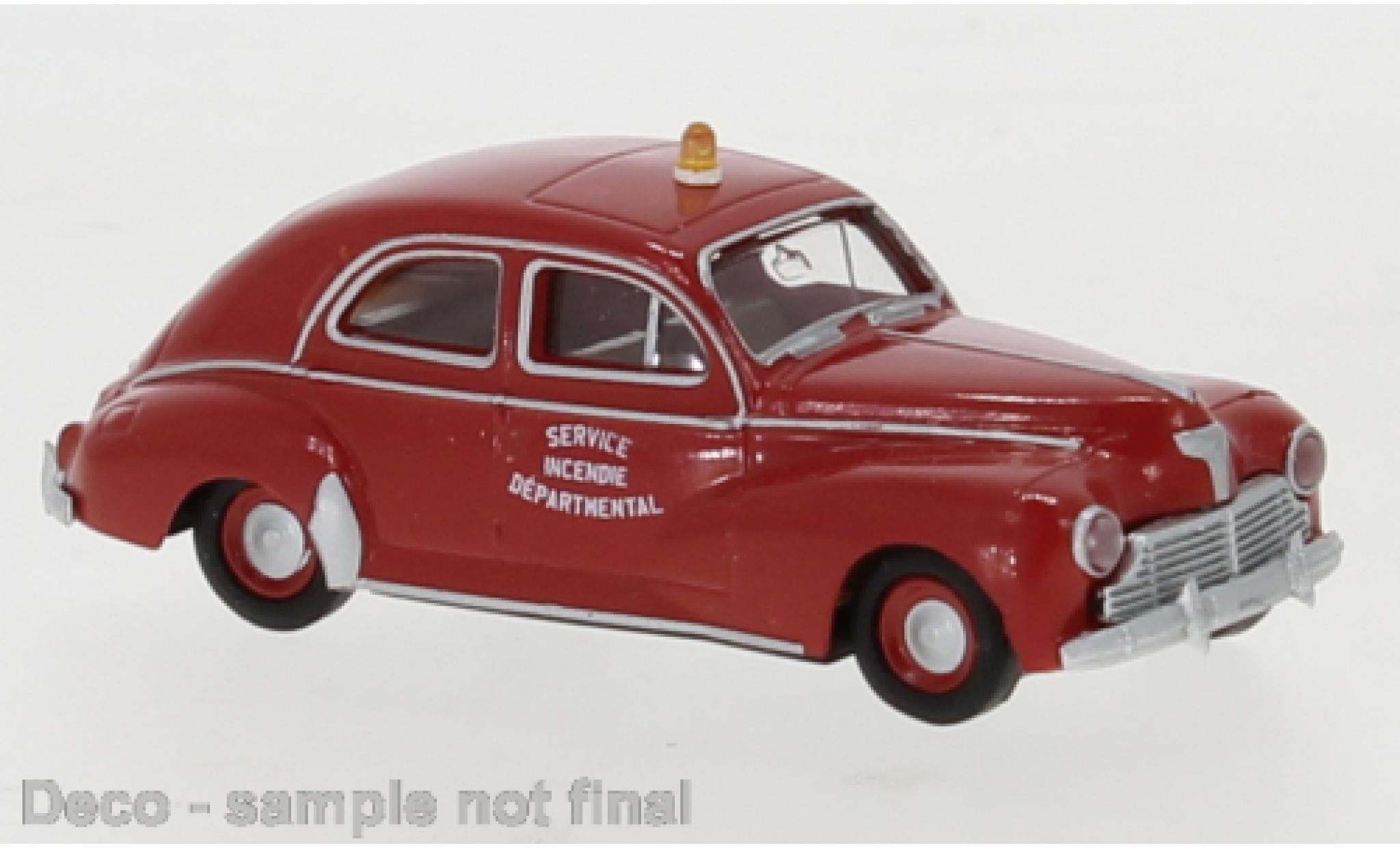 Peugeot 203 1/87 Brekina rood Service Incendie Departmental 1948 modelauto