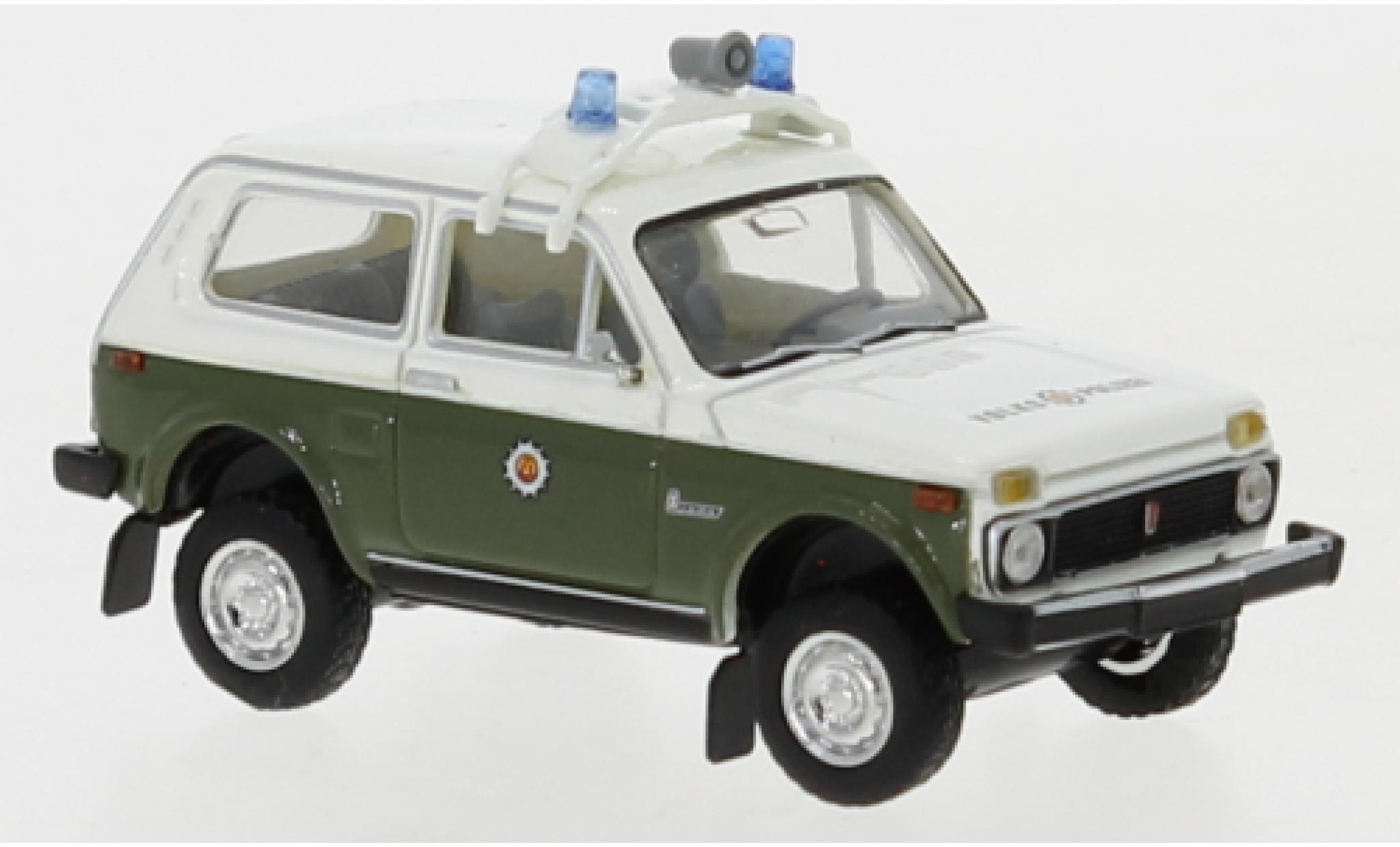 Lada Niva 1/87 Brekina Volkspolizei 1976 2. Version modelauto
