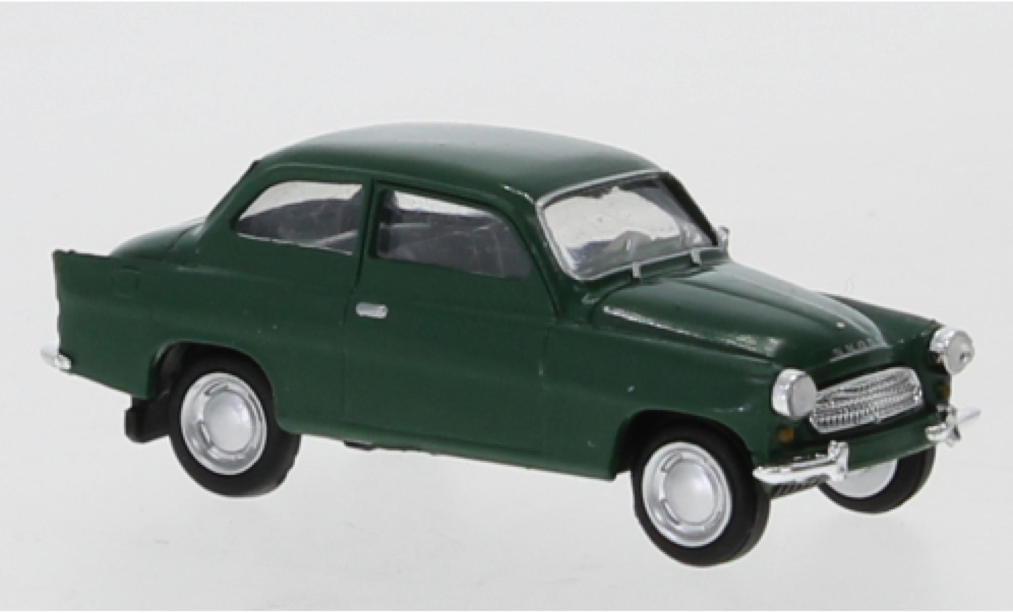 Skoda Octavia 1/87 Brekina groen 1960 modelauto