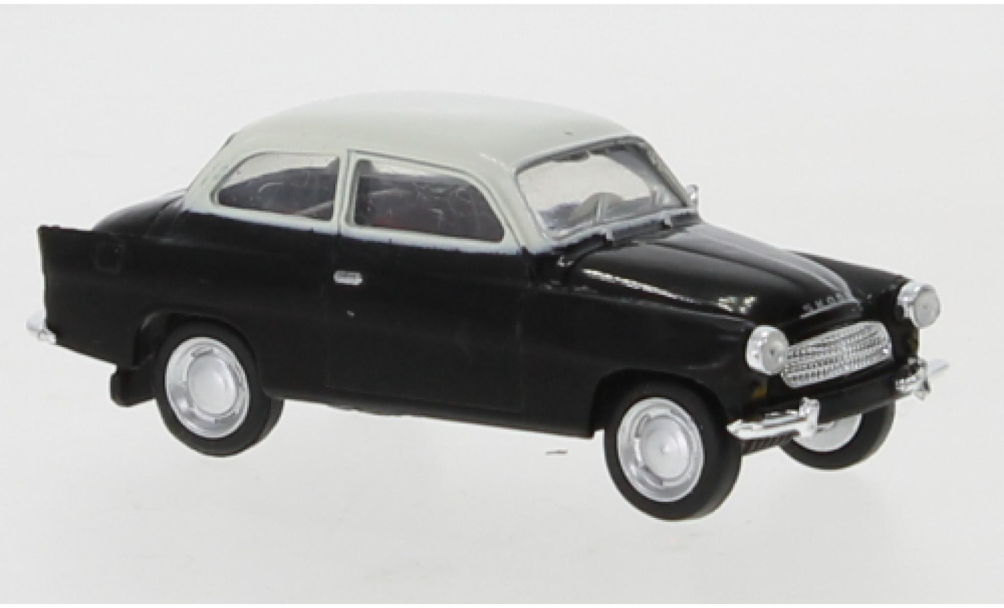 Skoda Octavia 1/87 Brekina zwart/wit 1960 modelauto