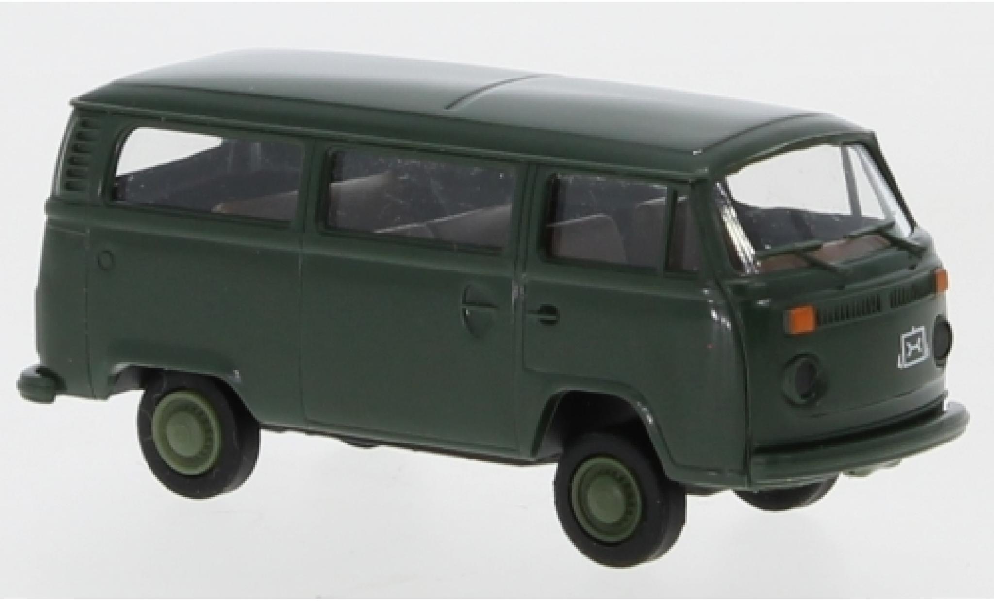 Volkswagen T2 1/87 Brekina Stationwagen Bundeswehr 1973 modelauto