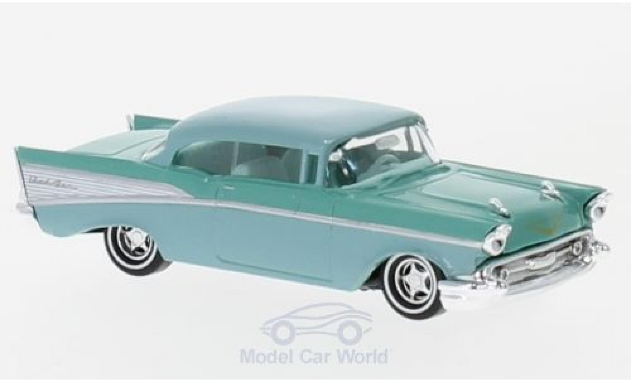 Chevrolet Bel Air 1957 1/87 Busch groen/blauw 1957 modelauto