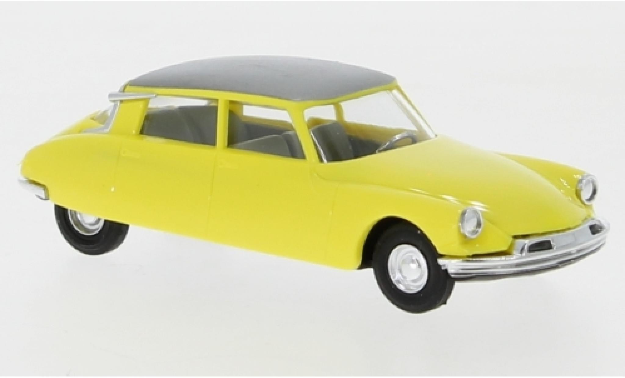 Citroen DS 1/87 Busch 19 geel/metallic grijs modelauto