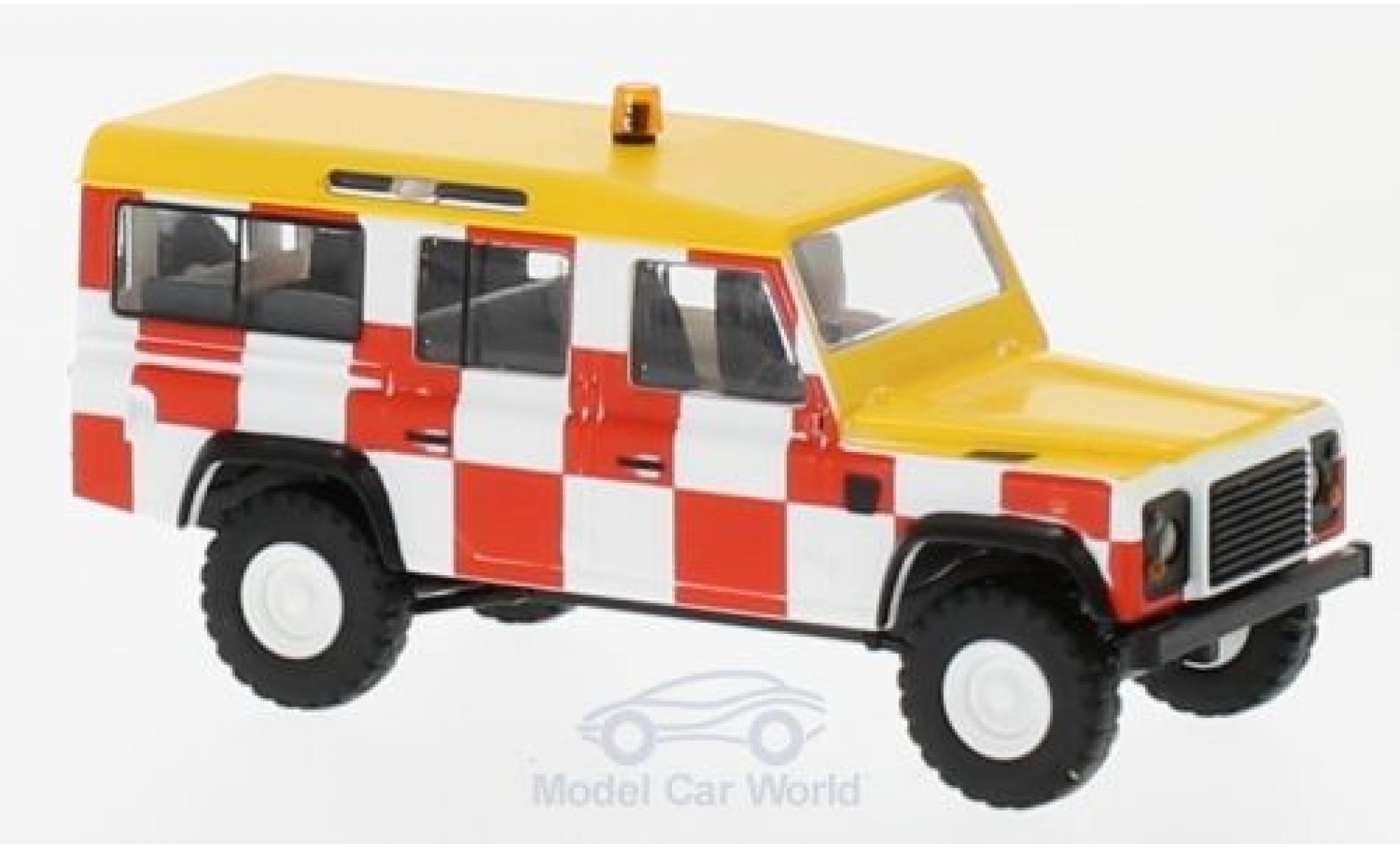 Land Rover Defender 1/87 Busch RHD Flughafen England 1983 modelauto