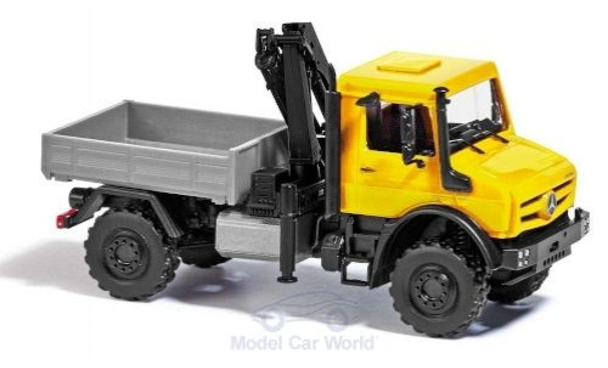 Mercedes Unimog 1/87 Busch U 5023 geel 2014 mit Ladekran modelauto