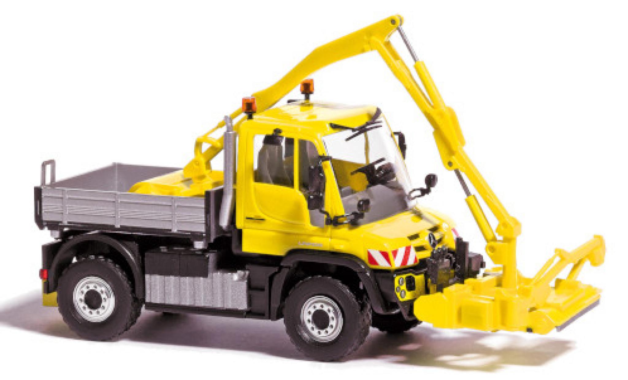 Mercedes Unimog 1/87 Busch U430 geel 2013 avec dispositif de fauchage modelauto