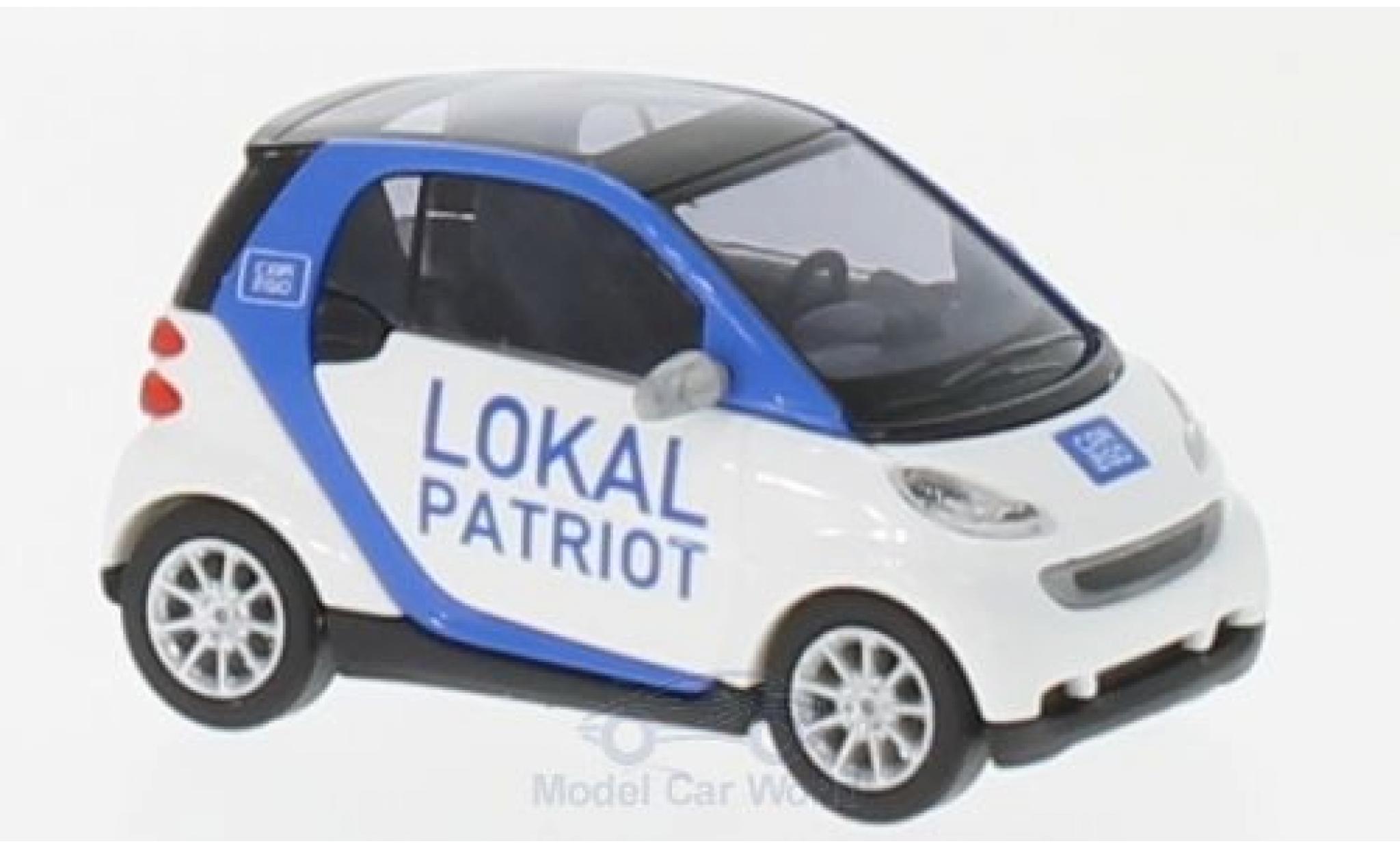 Smart ForTwo 1/87 Busch Fortwo Lokal Patriot 2007 Car2go modelauto
