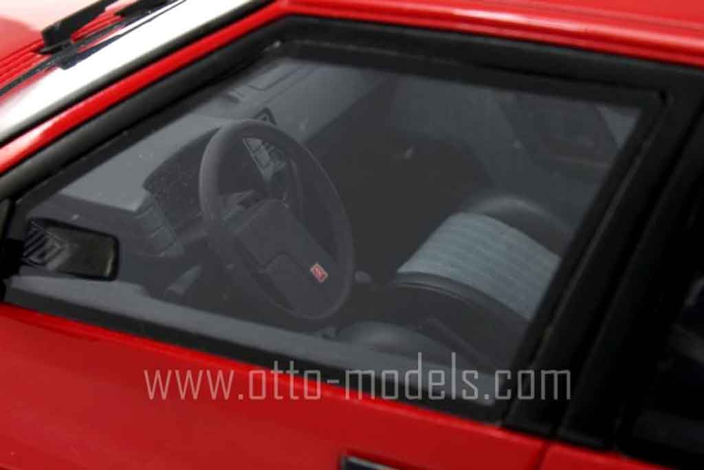 Citroen BX GTI 19 rood 1/18 Ottomobile