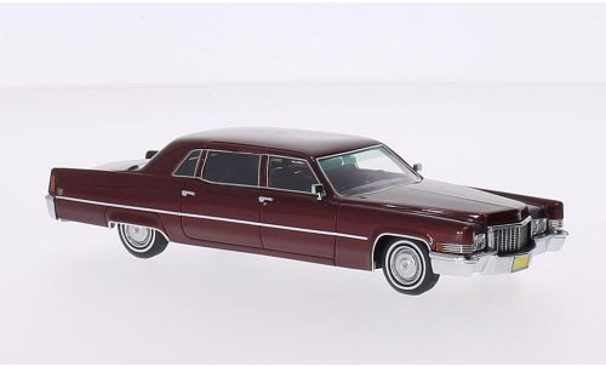 Cadillac Fleetwood 1/43 Matrix Seri rood 1:43 modelauto