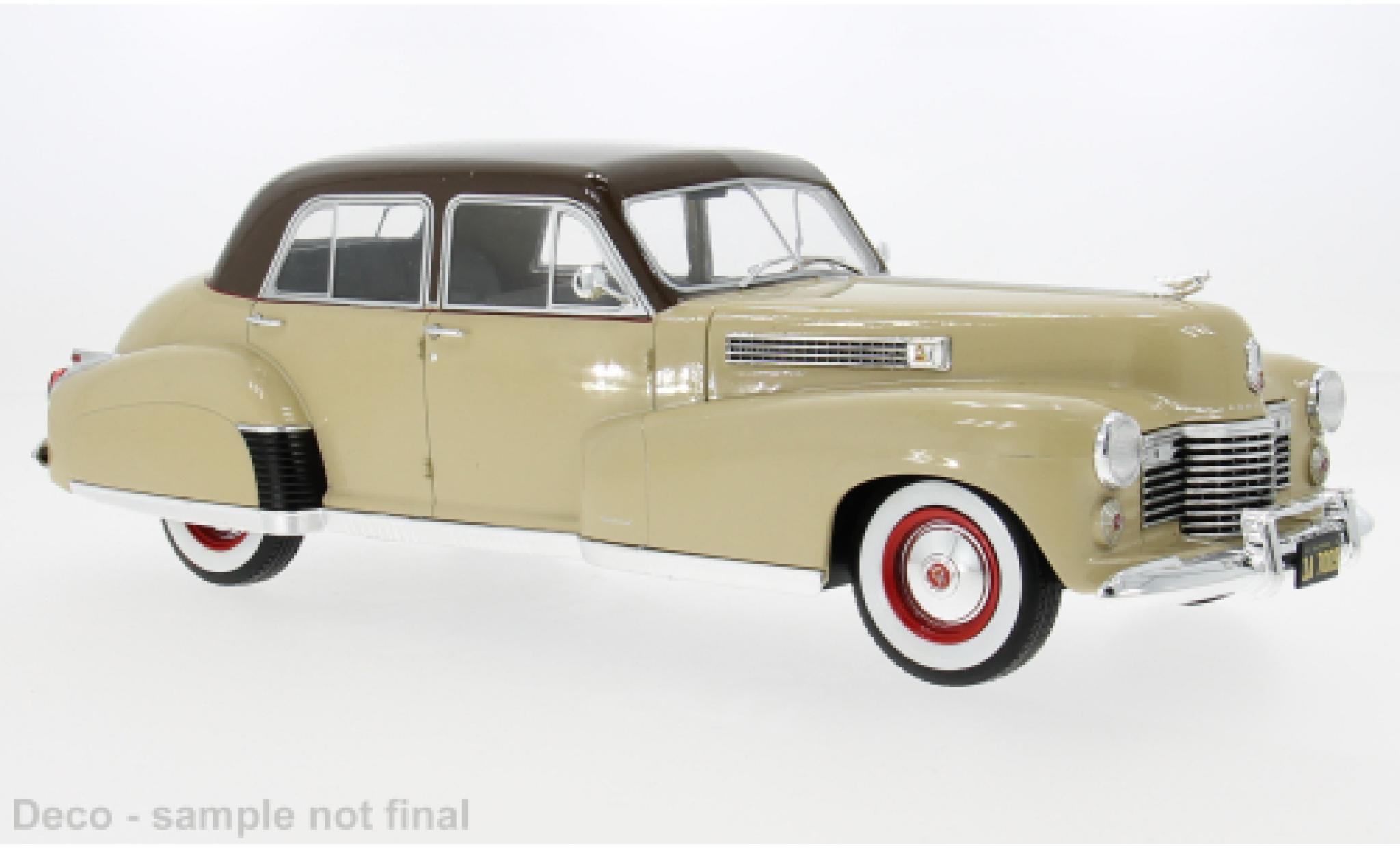 Cadillac Fleetwood 1/18 MCG Series 60 Special Sedan beige/bruin 1941 1:18 modelauto