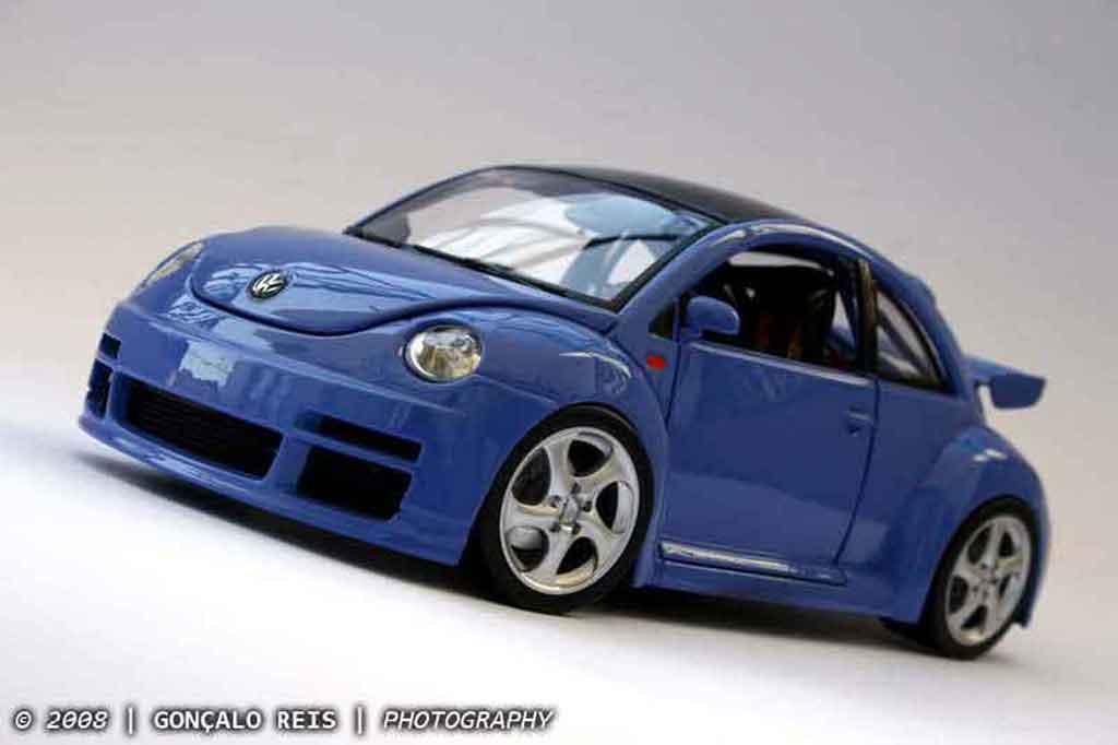 Volkswagen New Beetle RSI 1/18 Burago RSI cup street edition modelauto