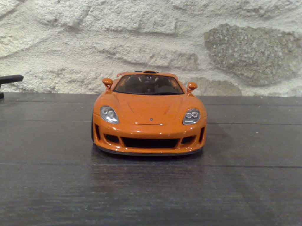 Gemballa Mirage GT oranje 1/18 Maisto