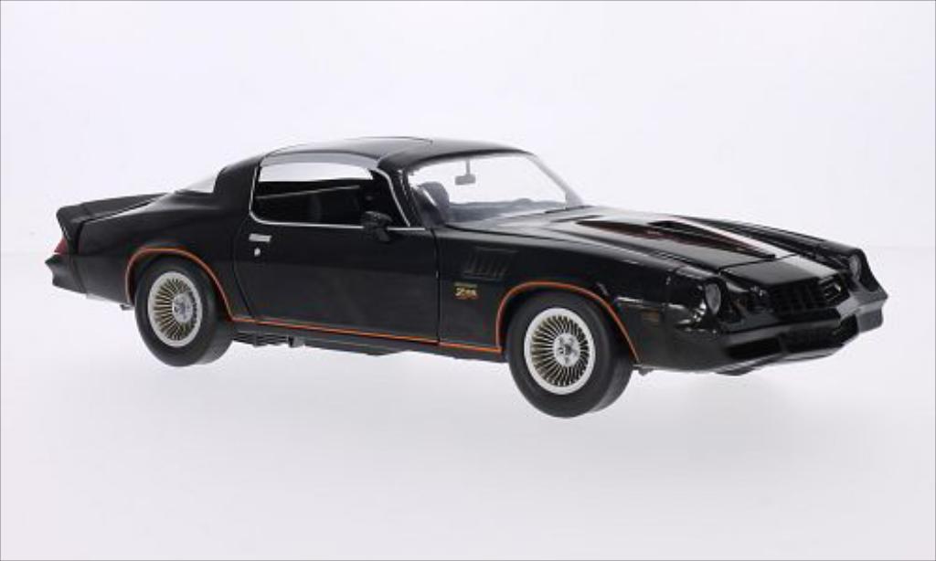 Chevrolet Camaro Z28 1/18 Greenlight Z28 zwart/oranje 1978 modelauto