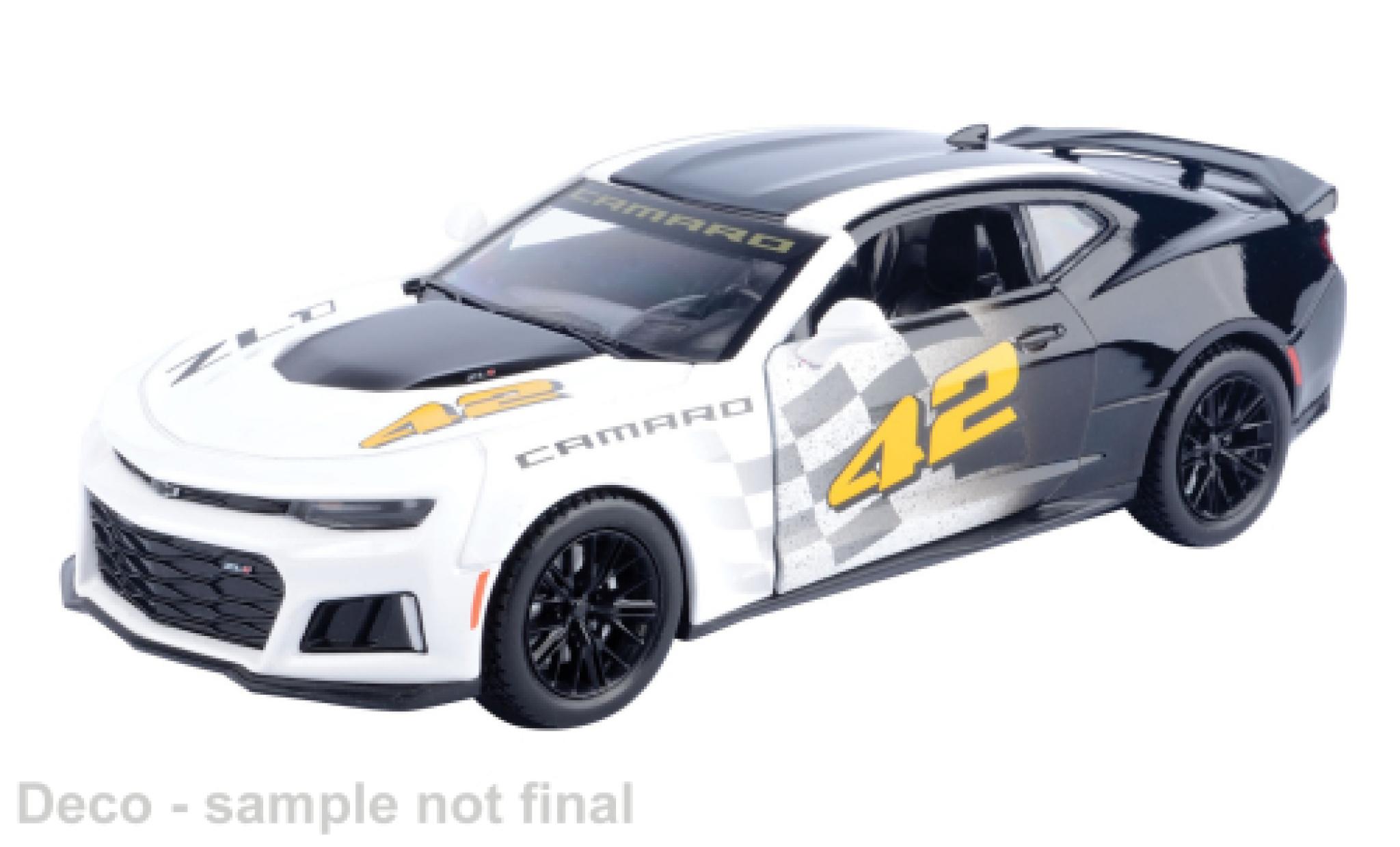 Chevrolet Camaro 1/24 Motormax ZL1 wit/zwart 1:24 modelauto