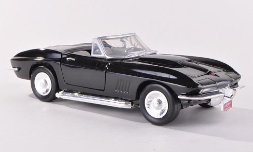 Chevrolet Corvette C2 1/24 Motormax C2 Cabriolet (C2) zwart modelauto