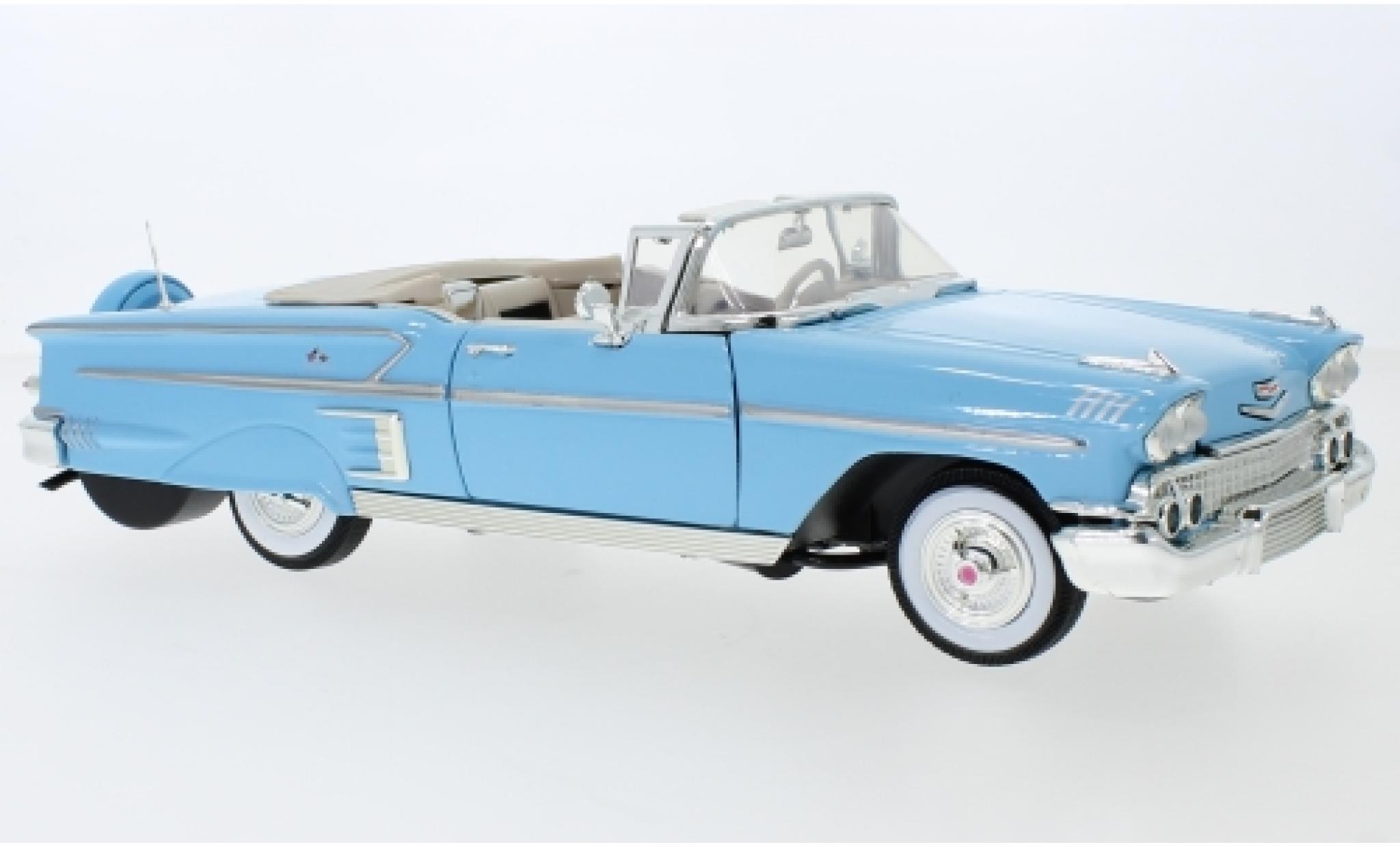 Chevrolet Impala 1/18 Motormax Congroen blauw 1:18 modelauto