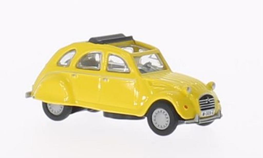 Citroen 2CV 1/87 Schuco geel modelauto