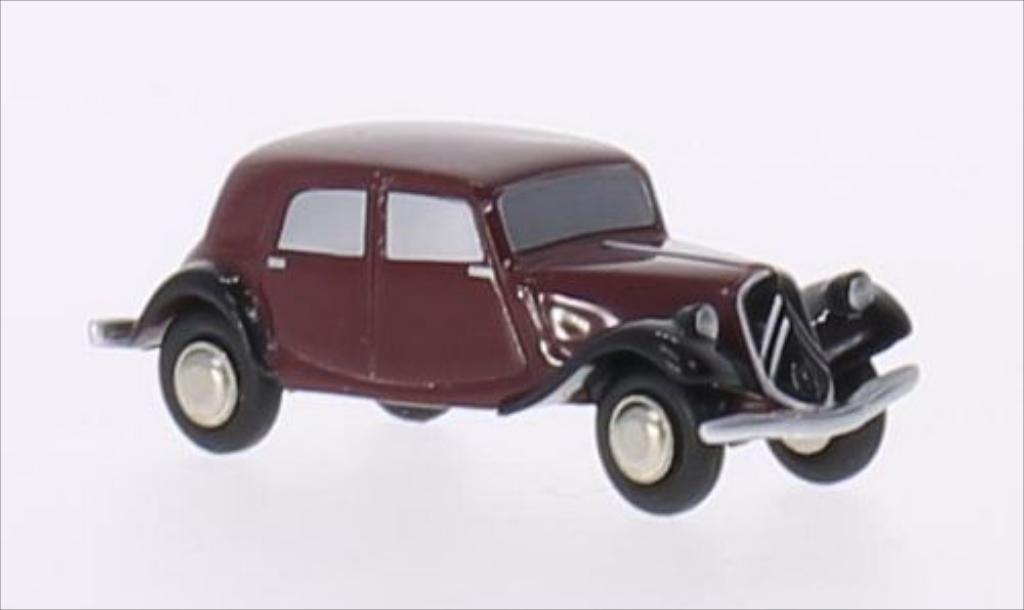 Citroen Traction 1/90 Schuco 11B rood/zwart modelauto