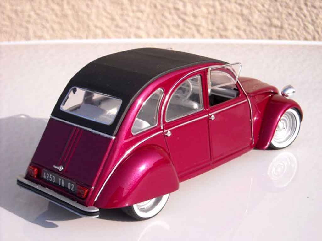 Citroen 2CV Berline custom blush effect 1/18 Solido