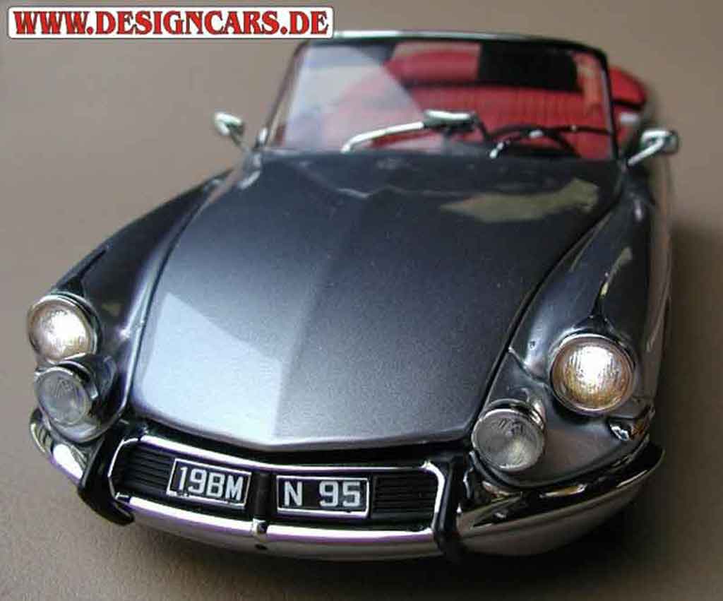 Citroen DS 19 1/18 Sun Star 19 palm beach avec eclairage modelauto
